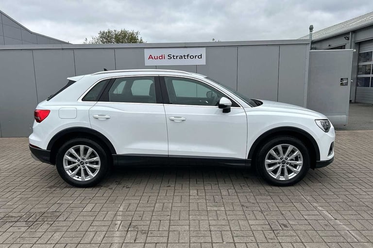 2025 Audi Q3 35 TFSI Sport 5dr SUV Petrol Manual