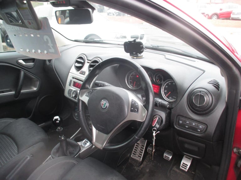 2011 Alfa Romeo MiTo 1.4 MultiAir Distinctive Euro 5 (s/s) 3dr HATCHBACK Petrol Manual