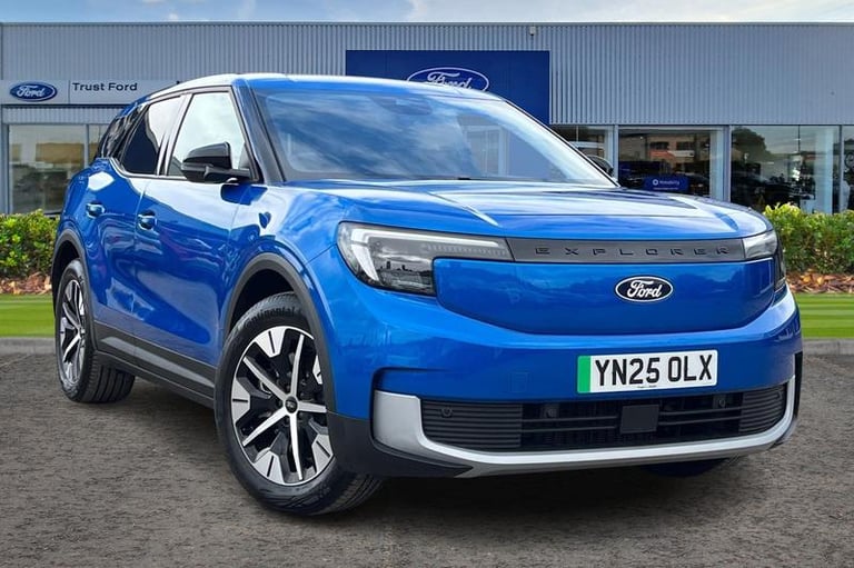 2025 Ford Explorer 210kW Select 77kWh 5dr Auto SYNC4 NAVIGATION, HEAT PUMP, HEATED SEATS &amp; ST...