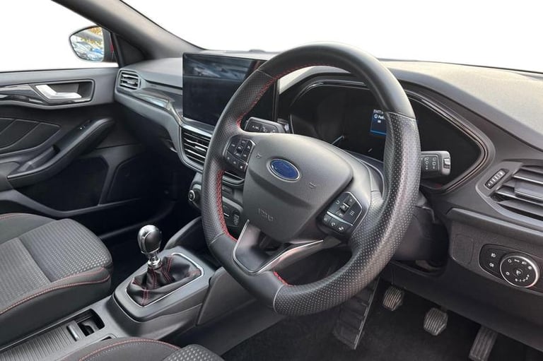2023 Ford Focus 1.0 EcoBoost ST-Line 5dr ** Sync 4 - Touch Screen Navigation System ** Manu Hatch...