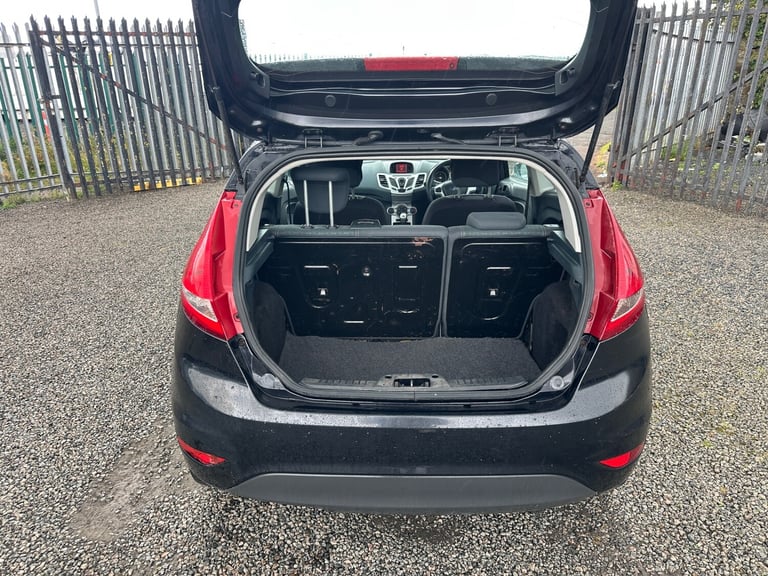 2009 Ford Fiesta 1.4 Zetec 3dr HATCHBACK Petrol Manual