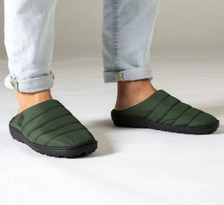 VOITED Soul Slipper - Lightweight, Indoor/Outdoor Camping Slippers, Tree Green, SIZE: Small. 