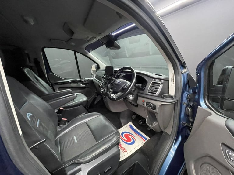 2021 Ford Transit Custom 2.0 EcoBlue 170ps Low Roof D/Cab Active Van PANEL VAN DIESEL Manual
