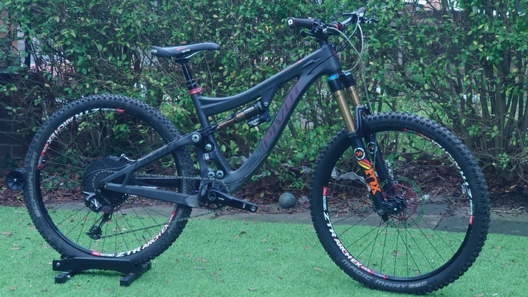image for Pivot Mach 6 Carbon Small Enduro Bike
