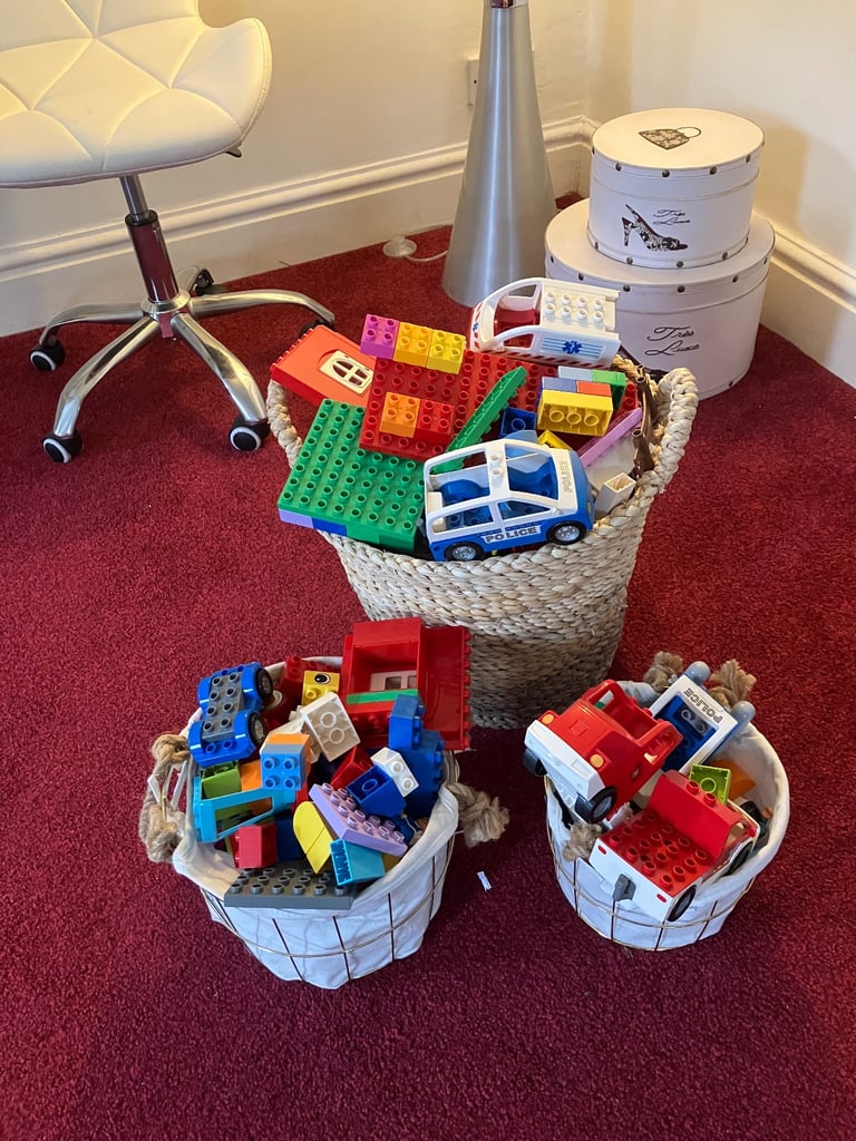 Large amount of large Lego 