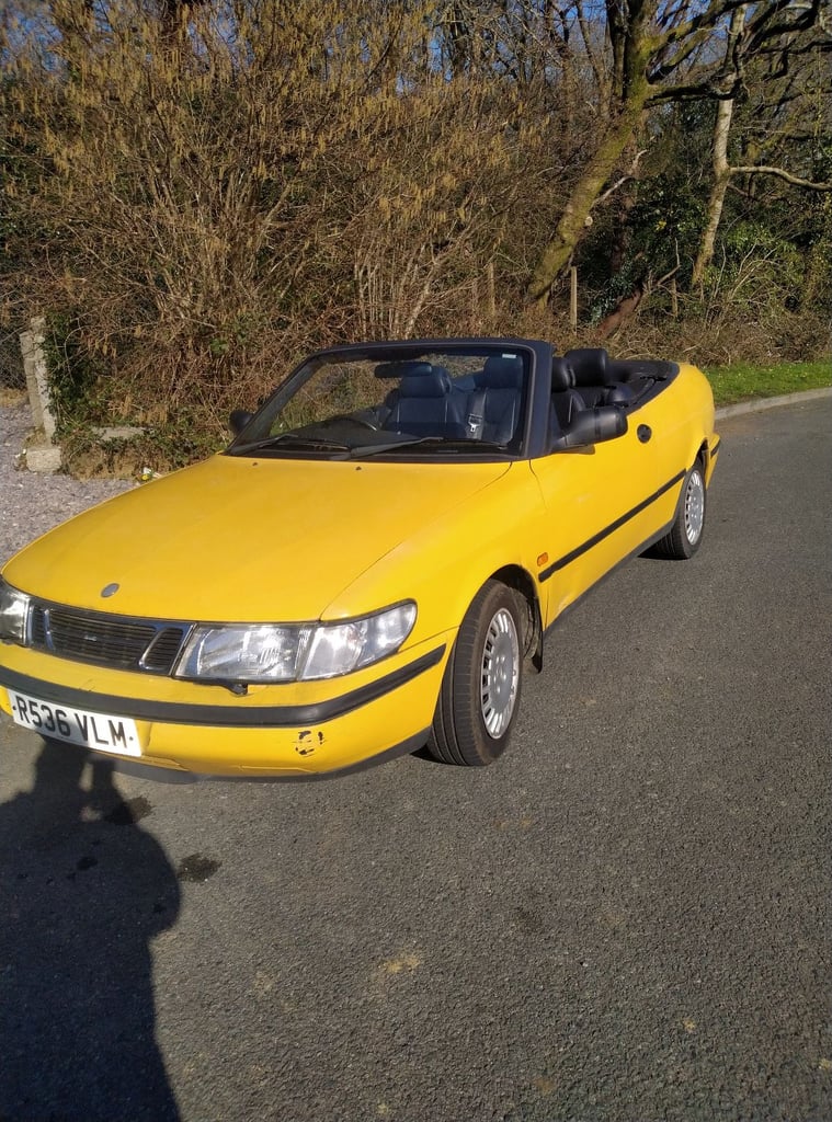 Saab 900s, genuine 41k. Great investment 