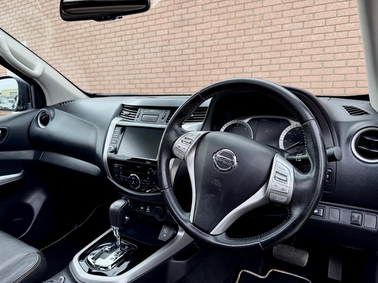 2020 Nissan Navara 2.3 dCi N-Guard Auto 4WD Euro 6 4dr PICK UP Diesel Automatic