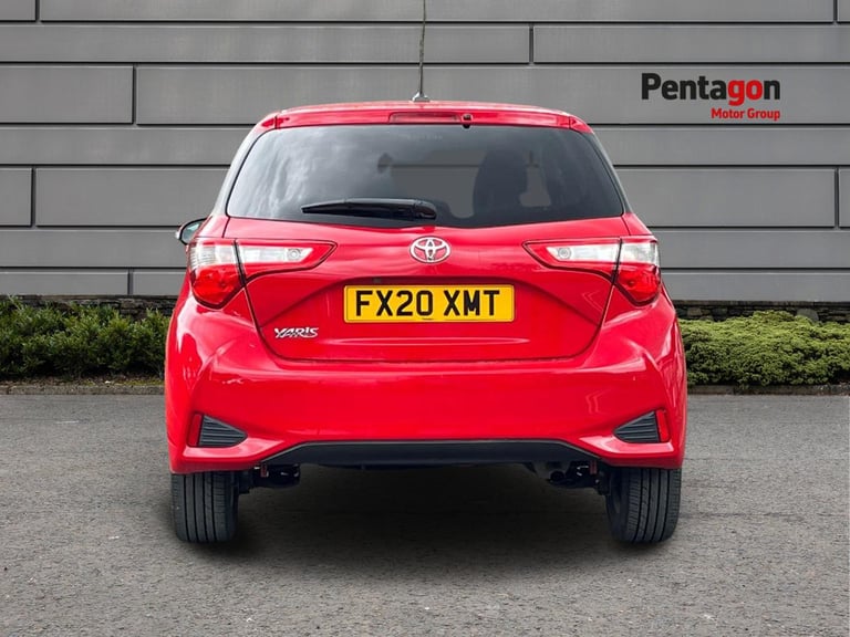  Toyota Yaris 1.5 Vvt I Y20 Bi Tone Hatchback 5dr Petrol Manual Euro 6 111 Ps