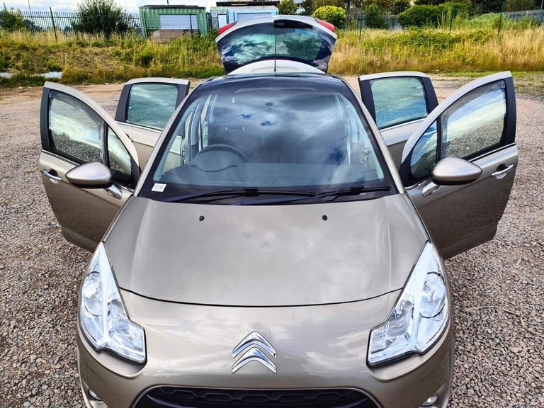 2010 Citroen C3 1.6 VTi Exclusive Auto Euro 5 5dr Hatchback Petrol Automatic