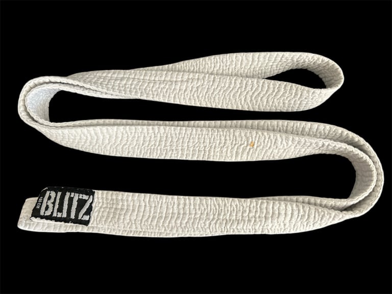 Blitz Complete Lightweight Karate Gi 6oz & Belt Size Inside Leg 22”-25”
