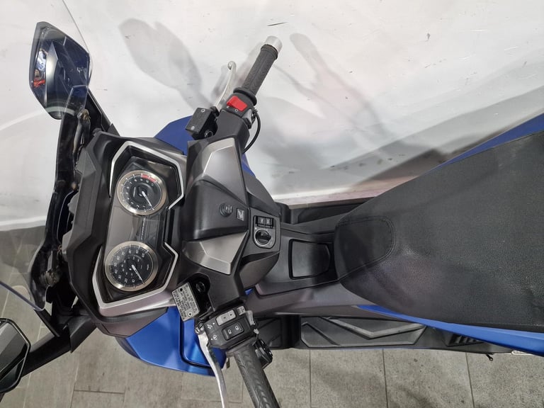 2021 Honda Forza 350, Heated Grips, Electric Screen, UnderSeat Storage, NSS350