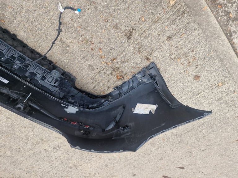 MERCEDES BENZ E-CLASS W238 COUPE CONVERTIBLE REAR BUMPER BLACK Breaking Parts