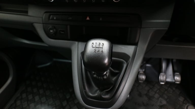 CITROEN DISPATCH M 1400 ENTERPRISE BLUEHDI SS White Manual Diesel, 2018