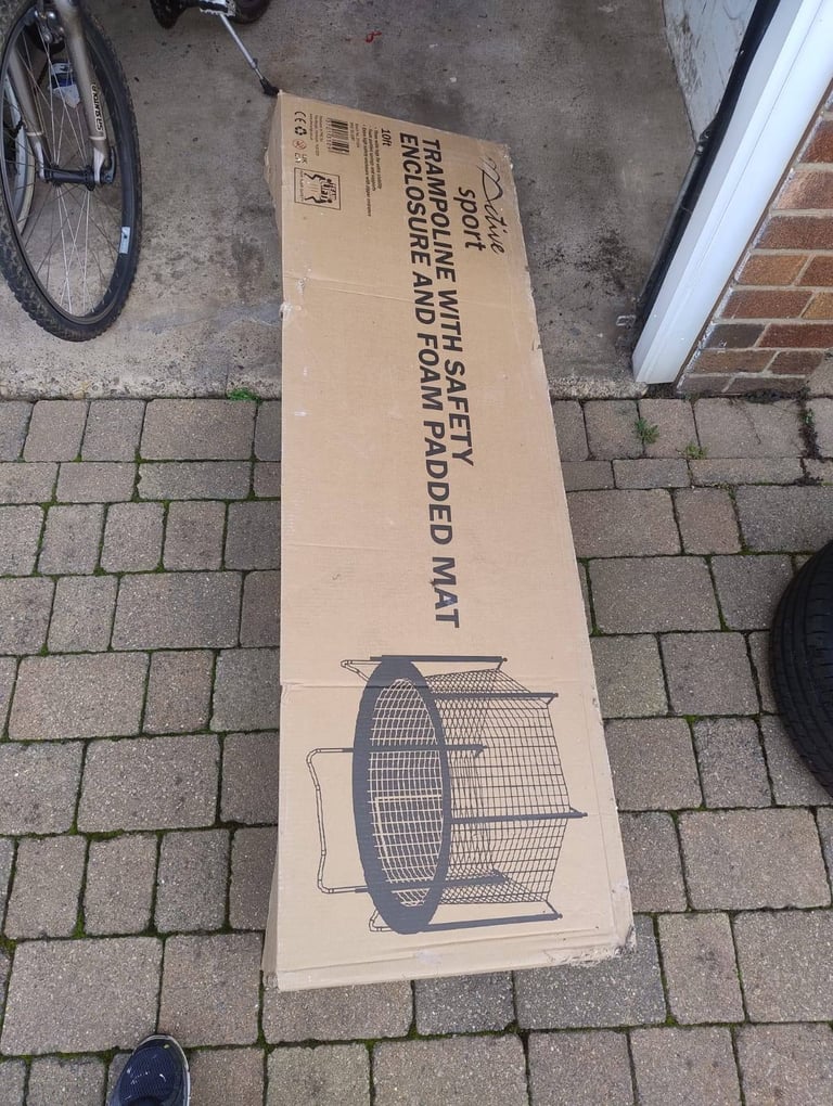 12 Foot Trampoline with Net