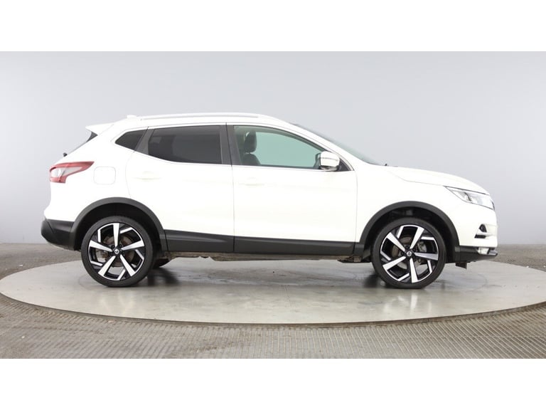  Nissan Qashqai 1.3 Dig T N Motion Suv 5dr Petrol Manual Euro 6 s/s 140 Ps