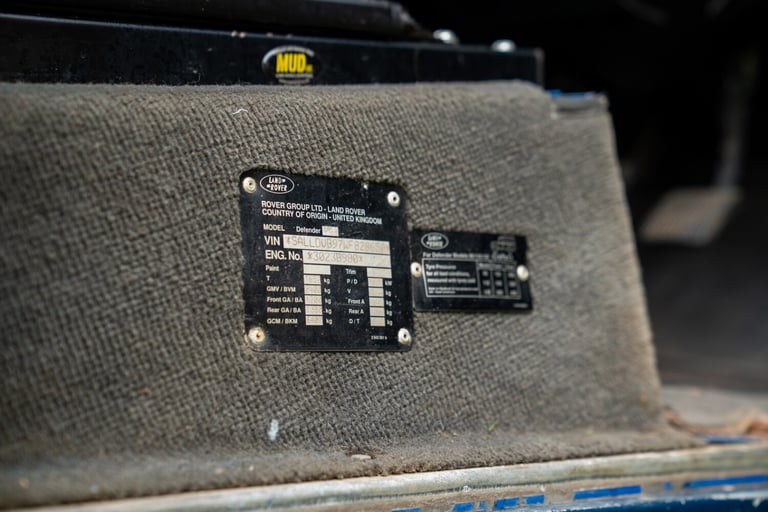 2020 Land Rover Defender 90 Saloon PETROL Manual