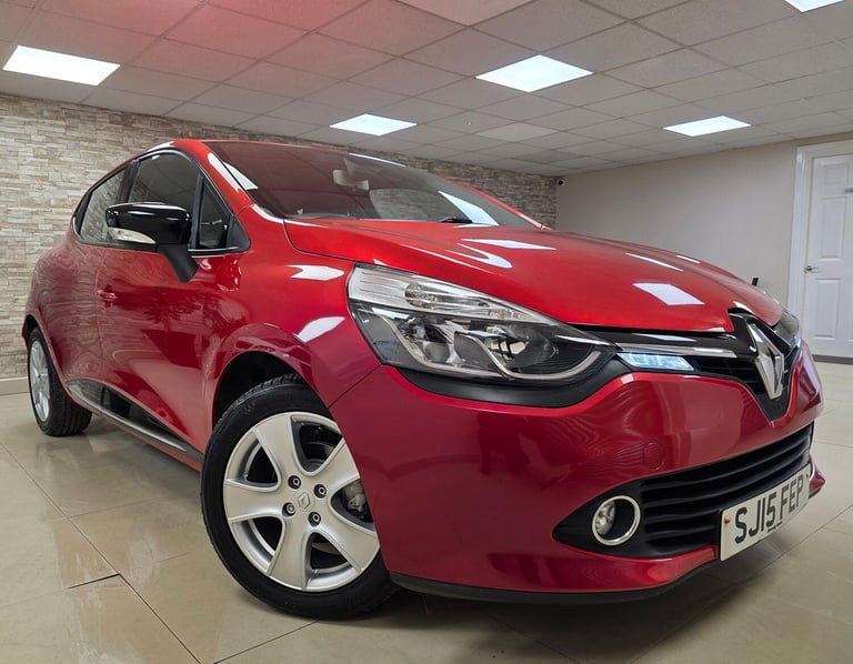 RENAULT CLIO 1.2 Dynamique MediaNav 1.2 16V 75 Red WARRANTY 12 MONTHS MOT