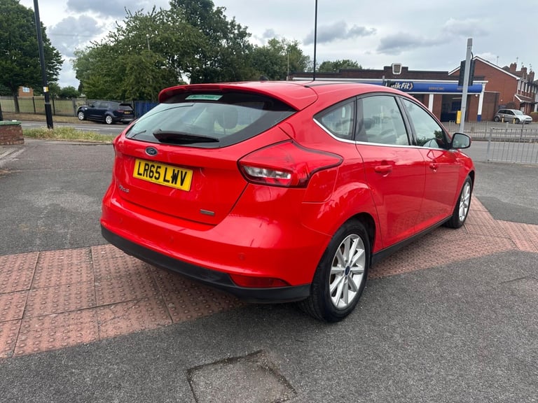 2015 Ford Focus 1.0T EcoBoost Titanium Euro 6 (s/s) 5dr HATCHBACK Petrol Manual