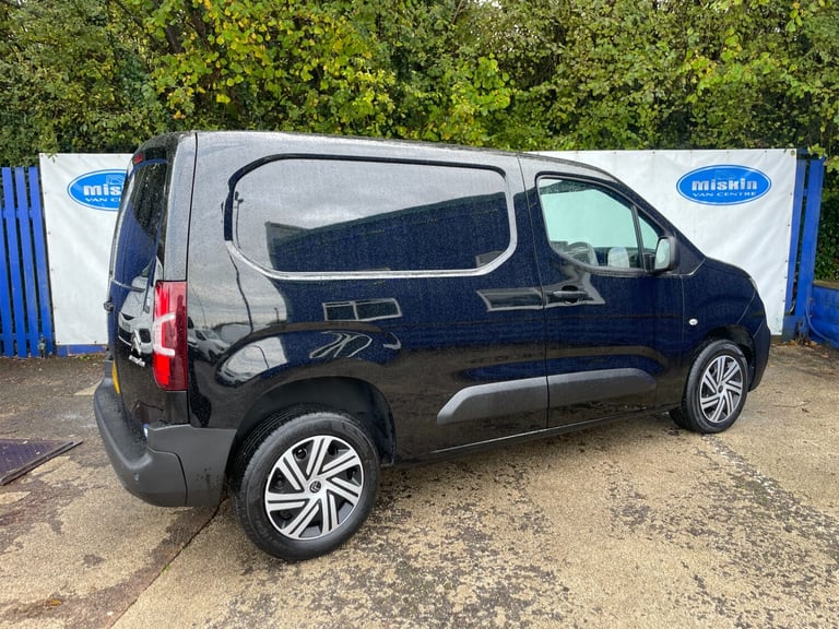 2022 Citroen Berlingo 1.5 BlueHDi 1000Kg Enterprise Pro 100ps Diesel Van In Black PANEL VAN Diese...