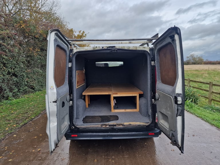 2008 Vauxhall Vivaro Silver LWB  Drives Perfect  3m MOT  Camper Project
