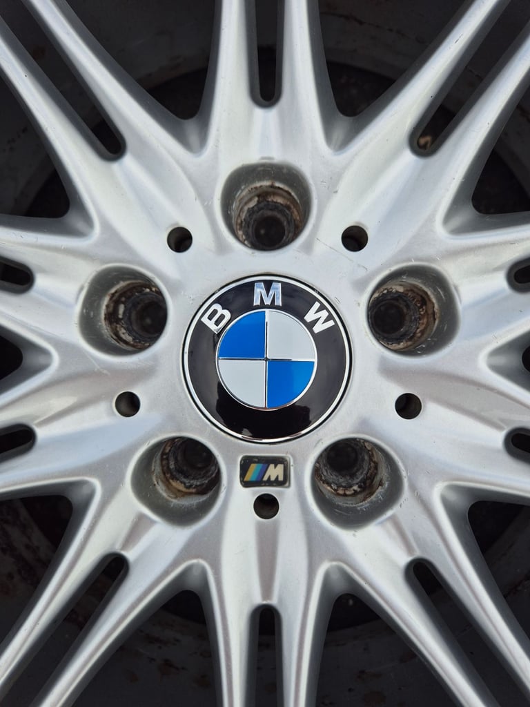 BMW E46 E90 E91 E92 E93 3 Series Style 135 MV2 18" Alloy Wheel ET37 