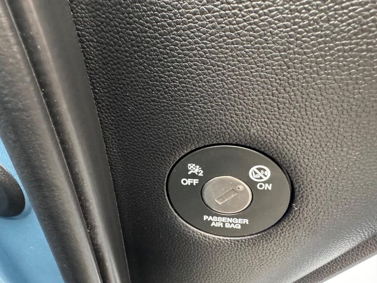 2017 Hyundai i10 1.0 S 5dr HATCHBACK PETROL Manual