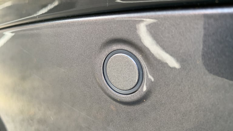 2018 Land Rover Range Rover Velar 2.0 D240 R-Dynamic SE SUV 5dr Diesel Auto 4WD Euro 6 (s/s) (240...