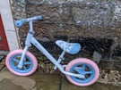 Kids balance bike