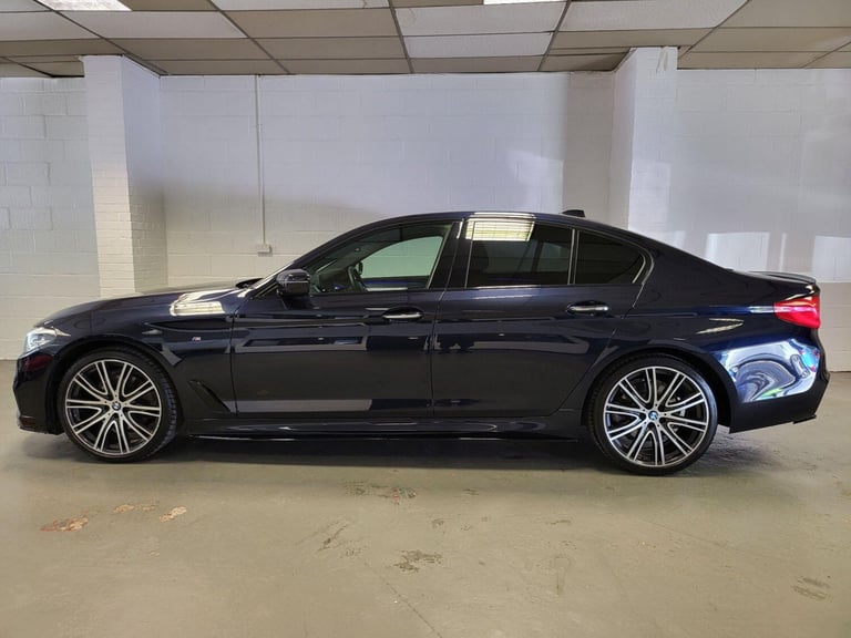 2017 BMW 5 Series 2.0 520d M Sport Auto xDrive Euro 6 (s/s) 4dr SALOON Diesel Automatic