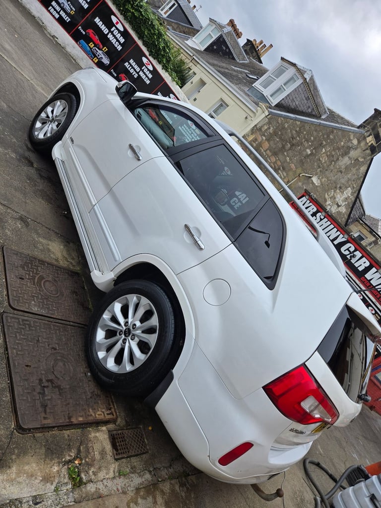 7xseater Kia, SORENTO, Estate, 2013, Other, 2199 (cc), 5 doors