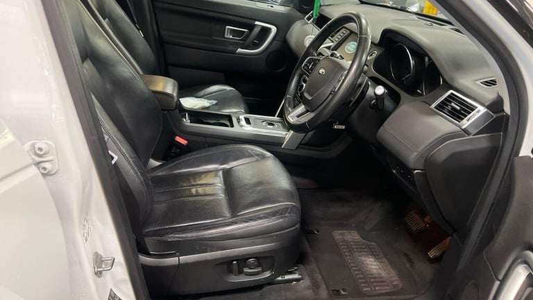 2017 Land Rover Discovery Sport 2.0 TD4 HSE Black Auto 4WD Euro 6 (s/s) 5dr ESTATE Diesel Automatic