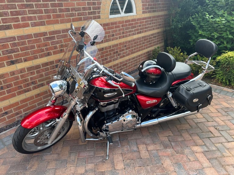 image for 2010 Triumph THUNDERBIRD Thunderbird 1600  Petrol Manual