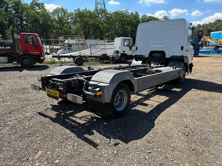 Mercedes-Benz Atego 818 2018 EURO 6 7.5 ton chassi cab Manaul 