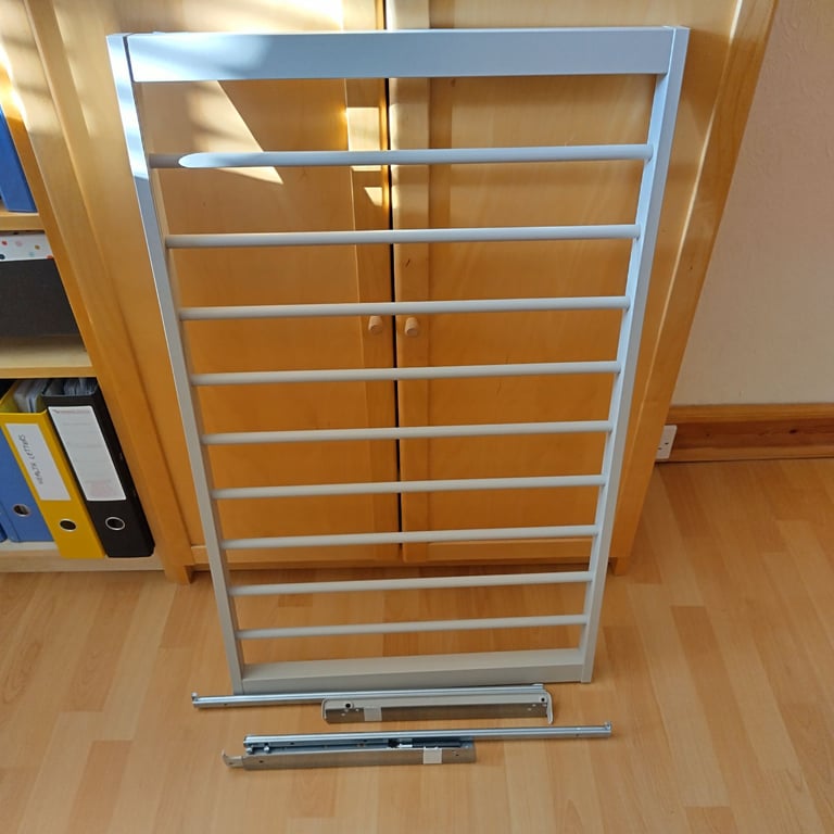 Pull-out Trousers hanger