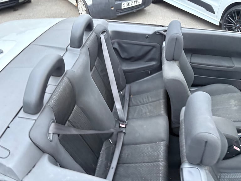 2008 Renault Megane 1.9 dCi Dynamique 2dr Non FAP - 12 Month Mot -  CONVERTIBLE Diesel Manual