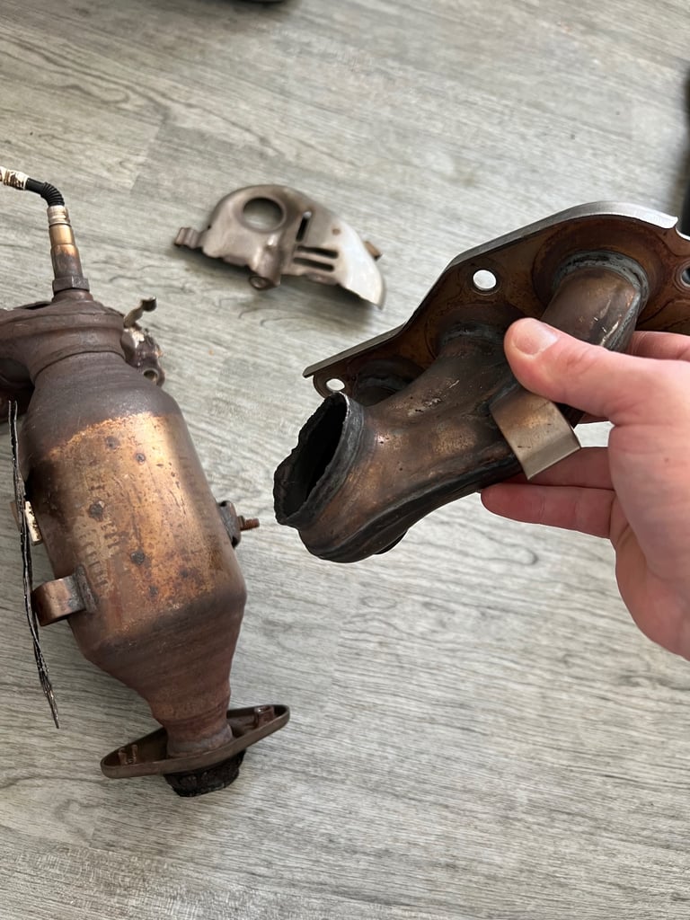 C1 107 Aygo catalytic converter / manifold
