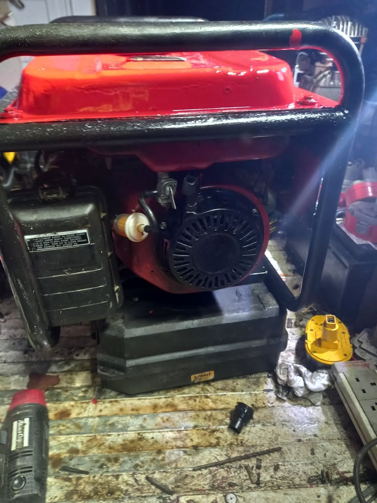power 240v/115v petrol generator ready for use 