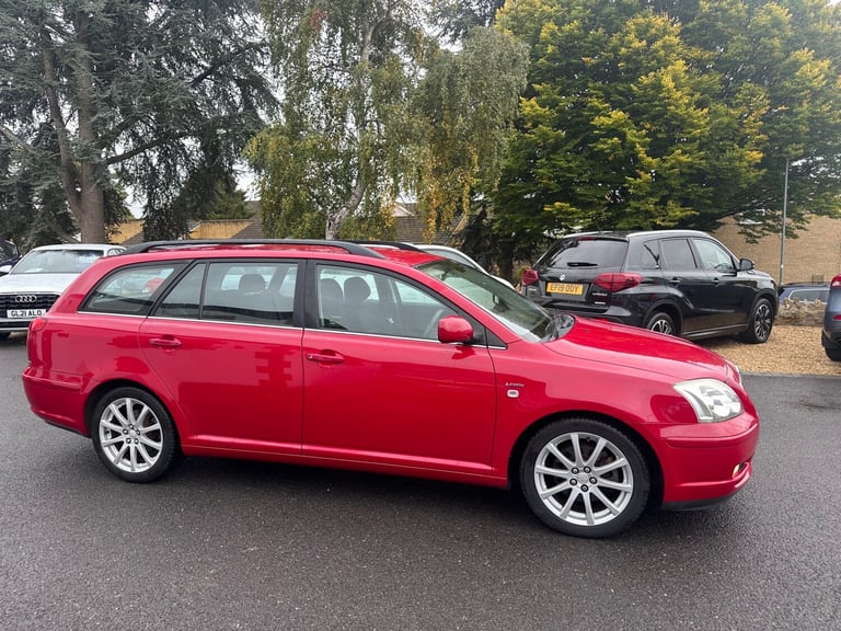 2004 Toyota Avensis 2.0 VVT-i T4 5dr ESTATE Petrol Manual