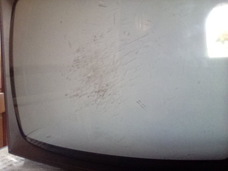 MATSUI 18" CRT TV FOR RETRO GAMING 