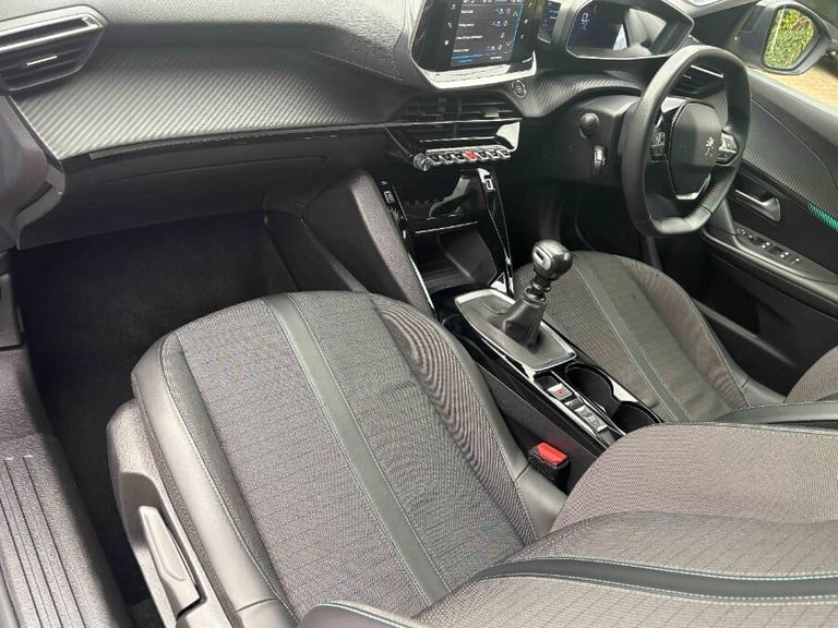 2022 Peugeot 2008 1.2 Puretech Allure Premium Suv 5dr Petrol Manual Euro 6 (s/s) (100 Ps) HATCHBA...