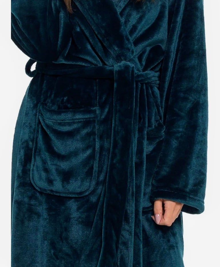 TEAL Slumber Hut soft velvet warm Dressing gown Hooded,XL fits upto size 24 uk cost £29.99, like new