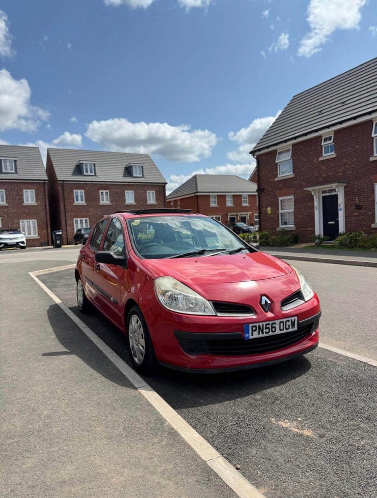 Renault, CLIO, Hatchback, 2006, Other, 1598 (cc), 5 doors