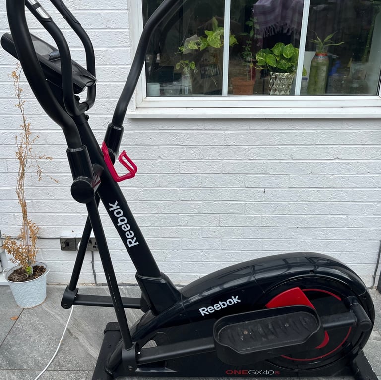 image for Reebok cross trainer 