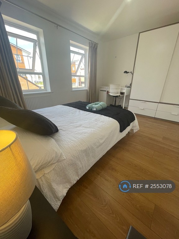 4 bedroom house in Lockside Place, Coventry, CV1 (4 bed) (#2553078)