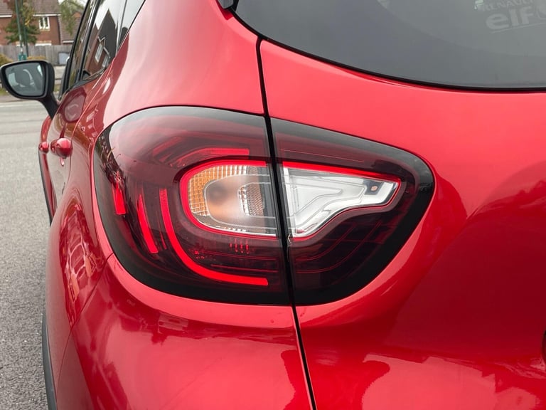 2018 Renault Captur 0.9 TCe ENERGY GT Line Euro 6 (s/s) 5dr HATCHBACK Petrol Manual