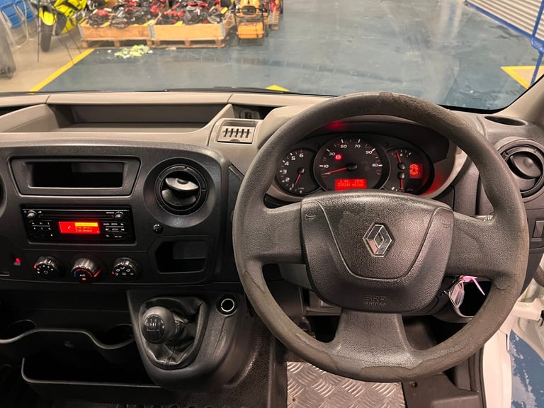 2016 Renault Master LM35 BUSINESS 2.3DCI 130PS LWB 7 SEAT DISABLED ACCESS MINIBUS C/W STRETCHER P...