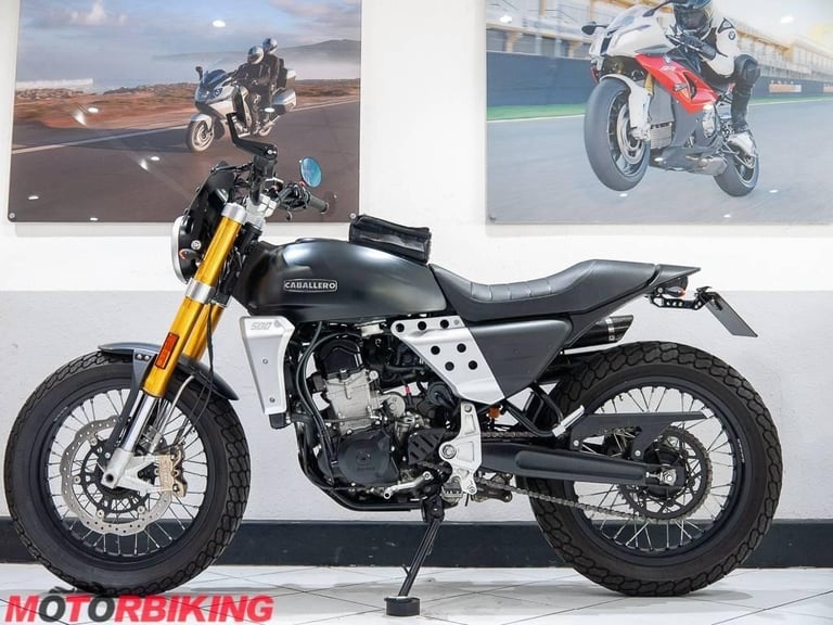2021 (21) Fantic Caballero 500 Flat Tracker  - Lovely bike & neat extras!!