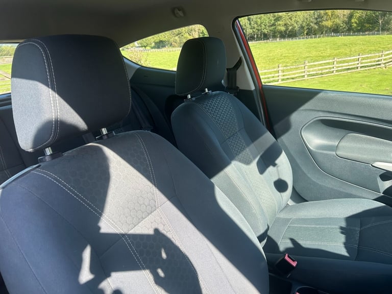 2012 Ford Fiesta 1.4 Zetec 3dr HATCHBACK Petrol Manual