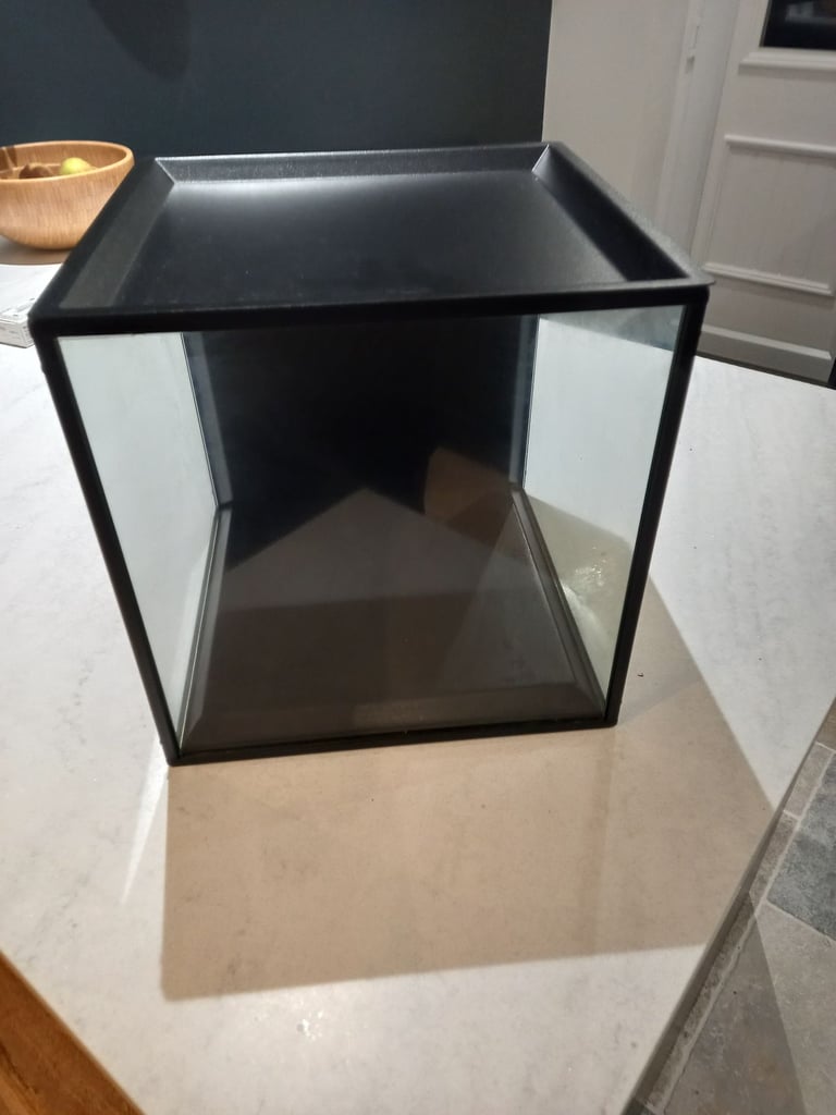 Ikea SAMMANHANG display box
