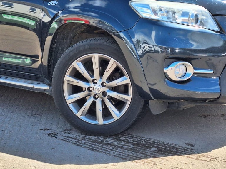 TOYOTA RAV4 2.2 D-CAT SR 2012